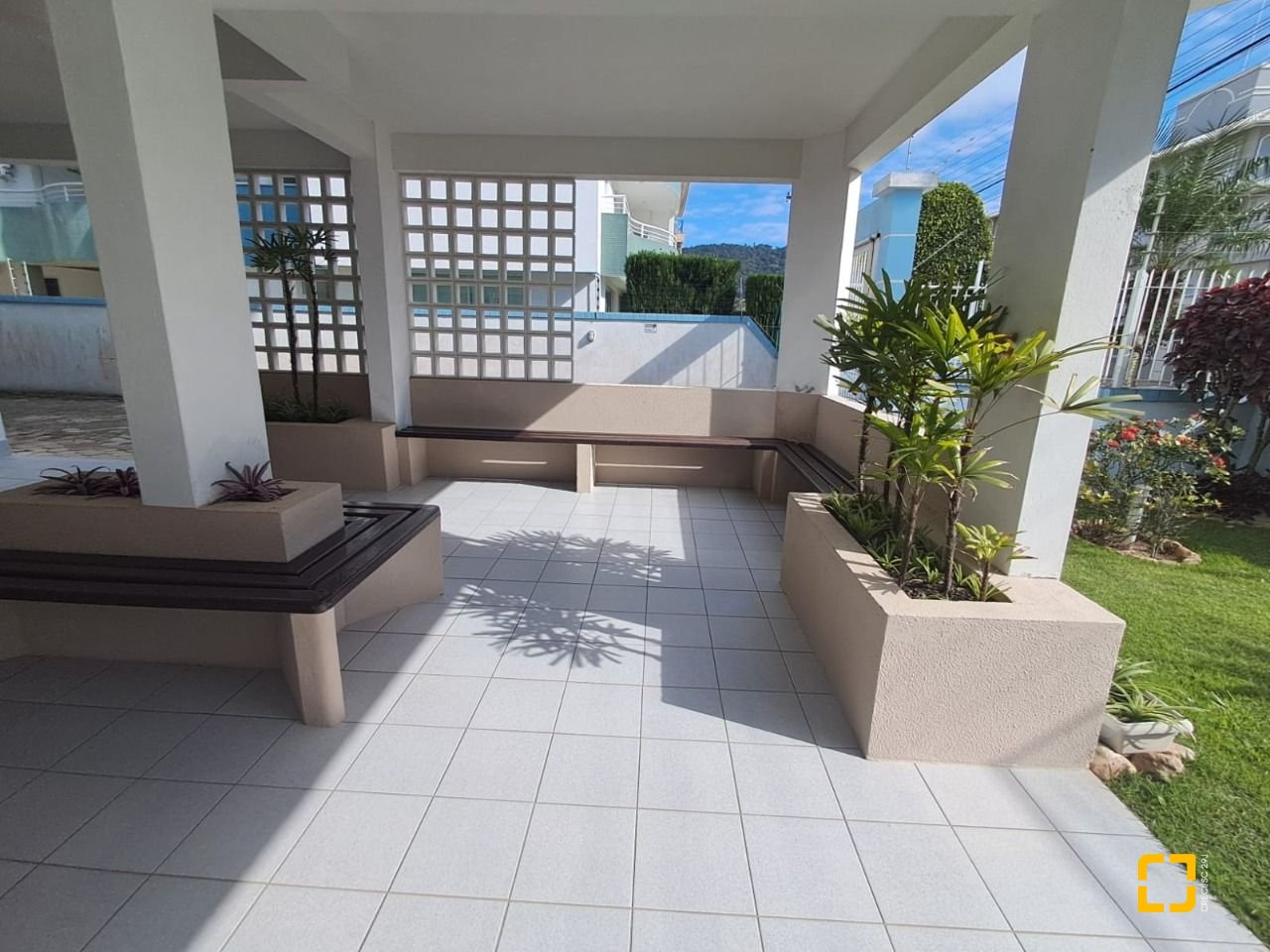 Cobertura com 172m², 4 quartos (sendo 1 suíte), 2 garagens, no bairro Ingleses em Florianópolis