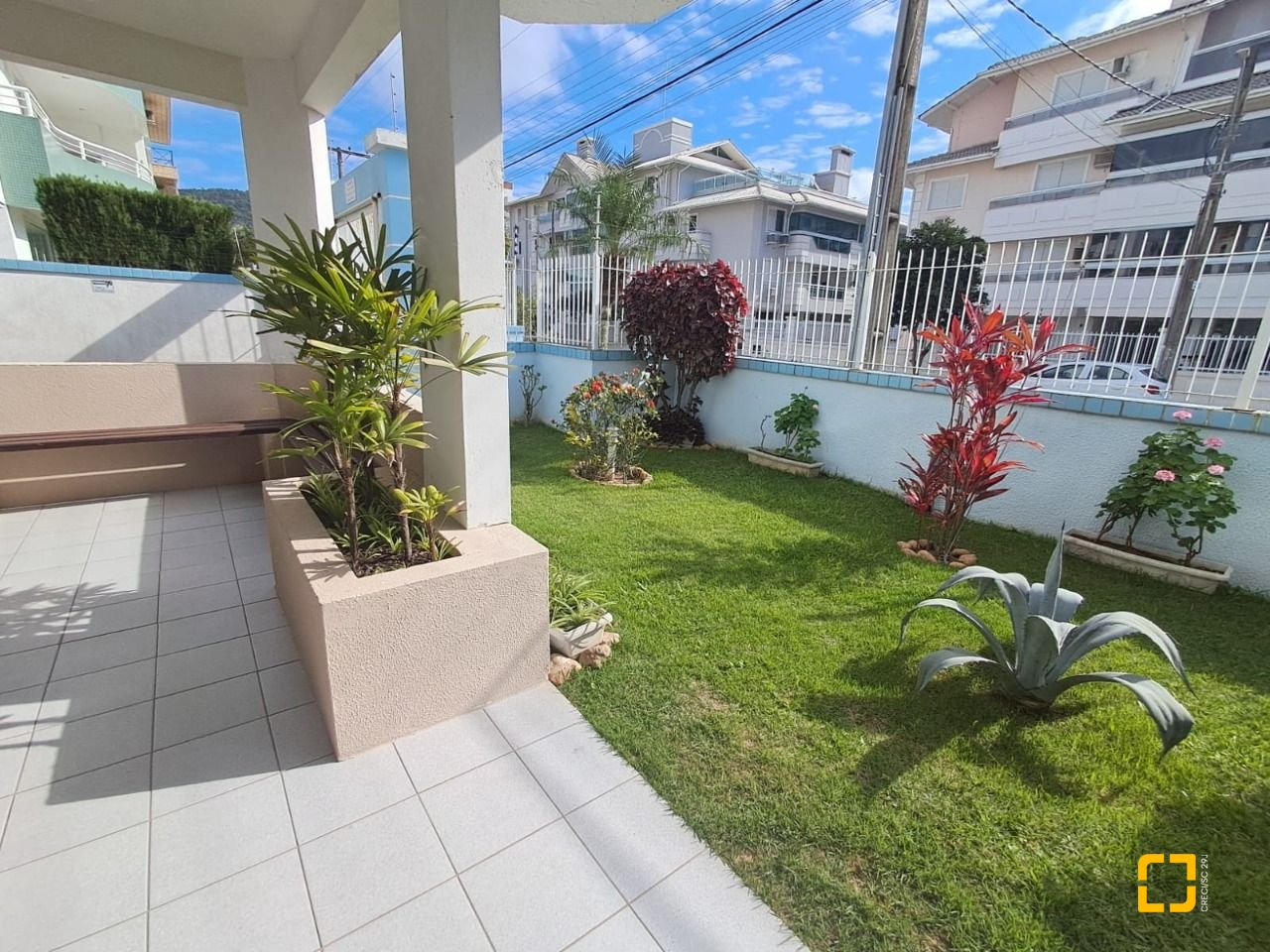 Cobertura com 172m², 4 quartos (sendo 1 suíte), 2 garagens, no bairro Ingleses em Florianópolis