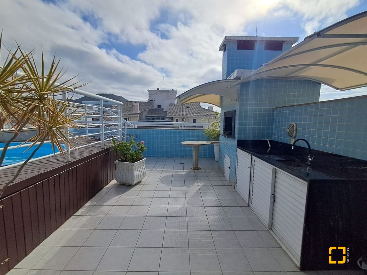 Cobertura com 172m², 4 quartos (sendo 1 suíte), 2 garagens, no bairro Ingleses em Florianópolis