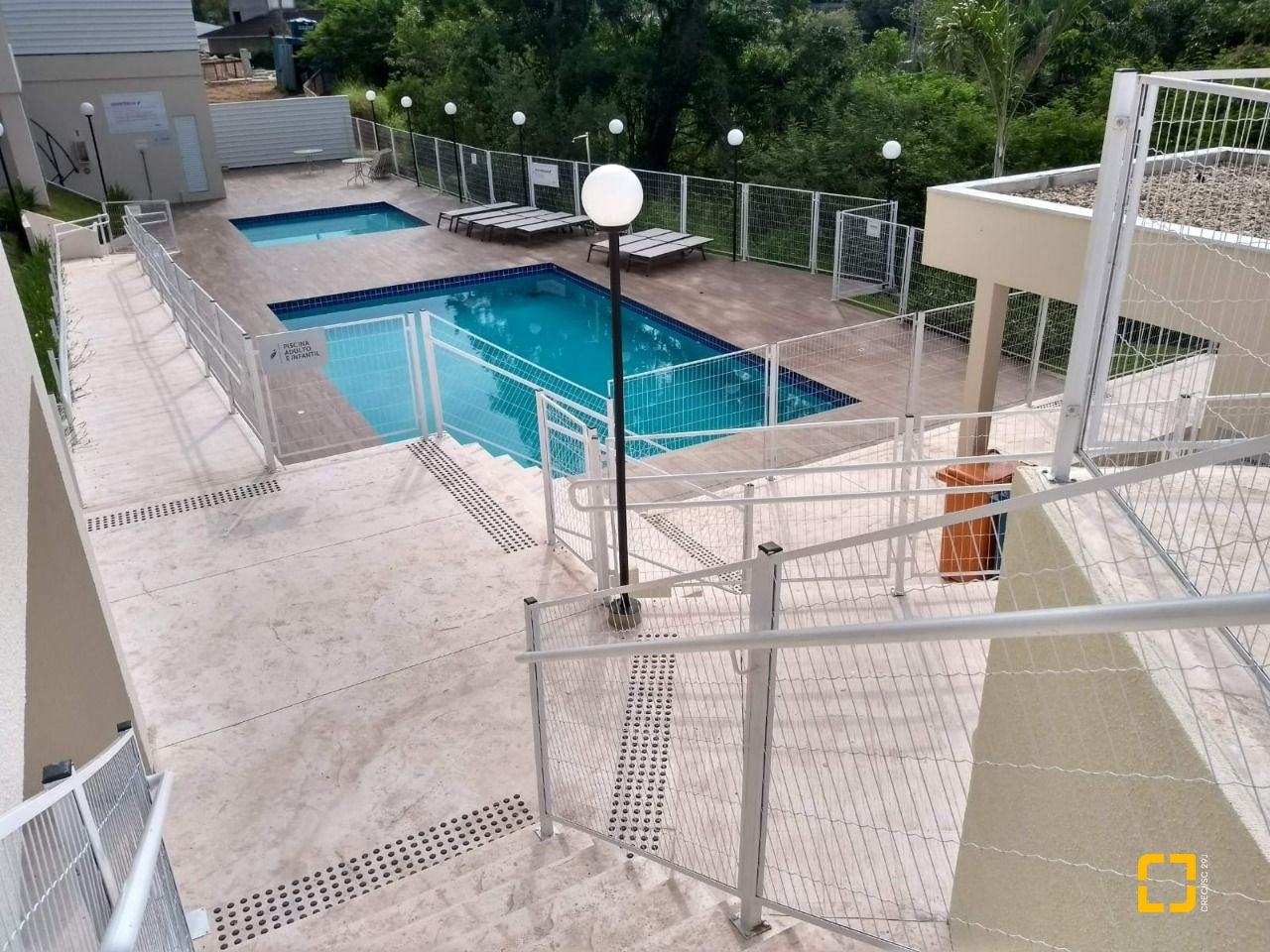 Apartamento com 66m², 1 quarto (sendo 1 suíte), 1 garagem, no bairro Centro em São José