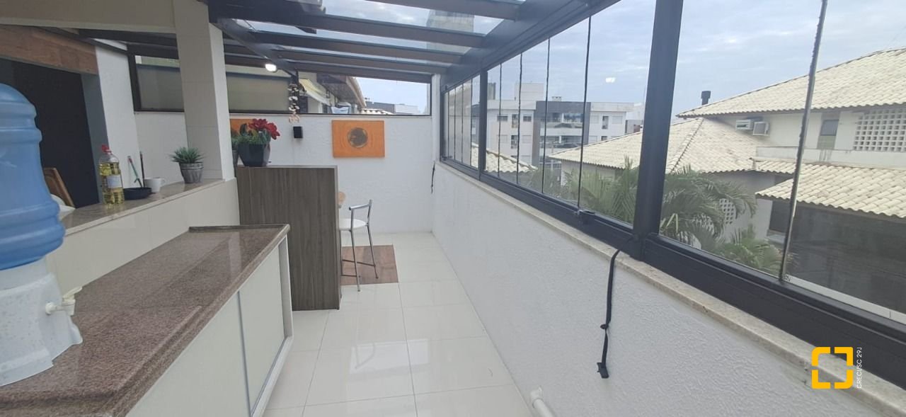 Cobertura com 198m², 6 quartos (sendo 2 suítes), 2 garagens, no bairro Ingleses em Florianópolis