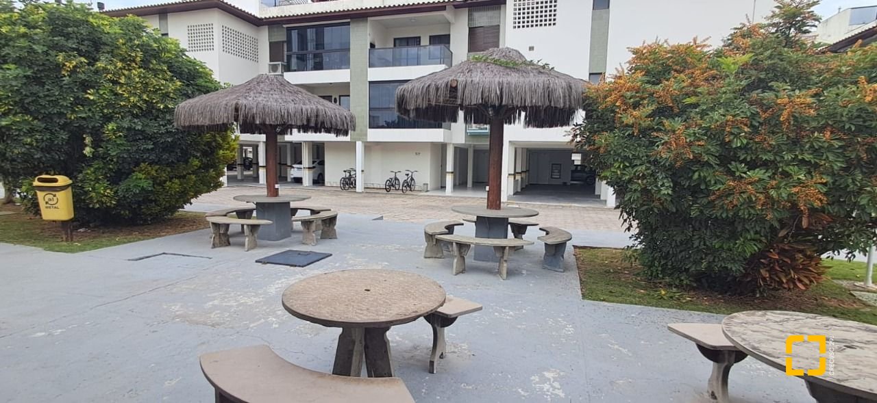 Cobertura com 198m², 6 quartos (sendo 2 suítes), 2 garagens, no bairro Ingleses em Florianópolis