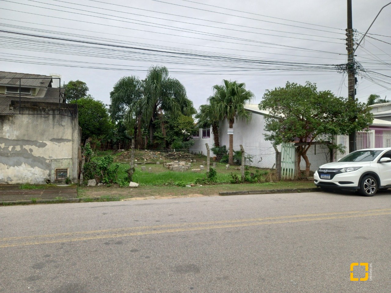 Terreno com 429m², no bairro Abraão em Florianópolis