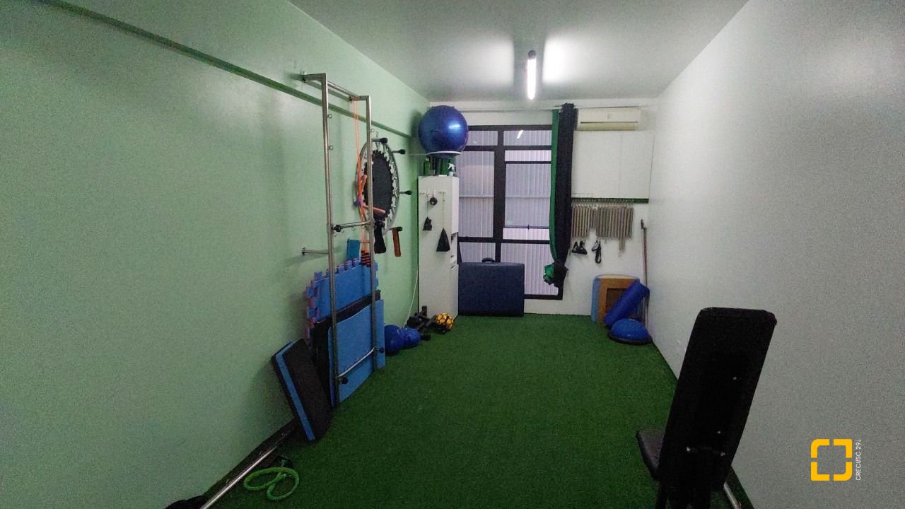 Sala com 28m², no bairro Centro em Florianópolis