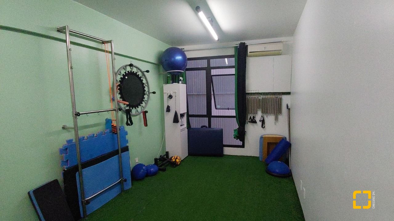 Sala com 28m², no bairro Centro em Florianópolis