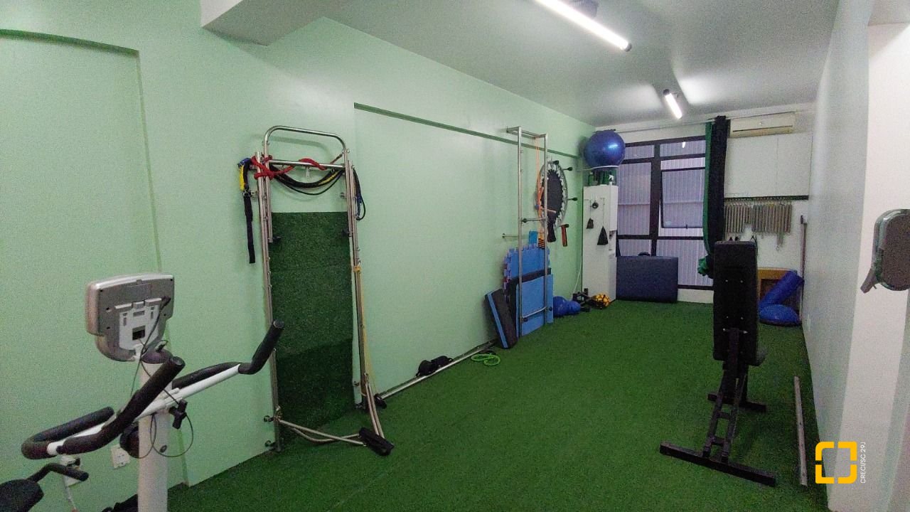 Sala com 28m², no bairro Centro em Florianópolis