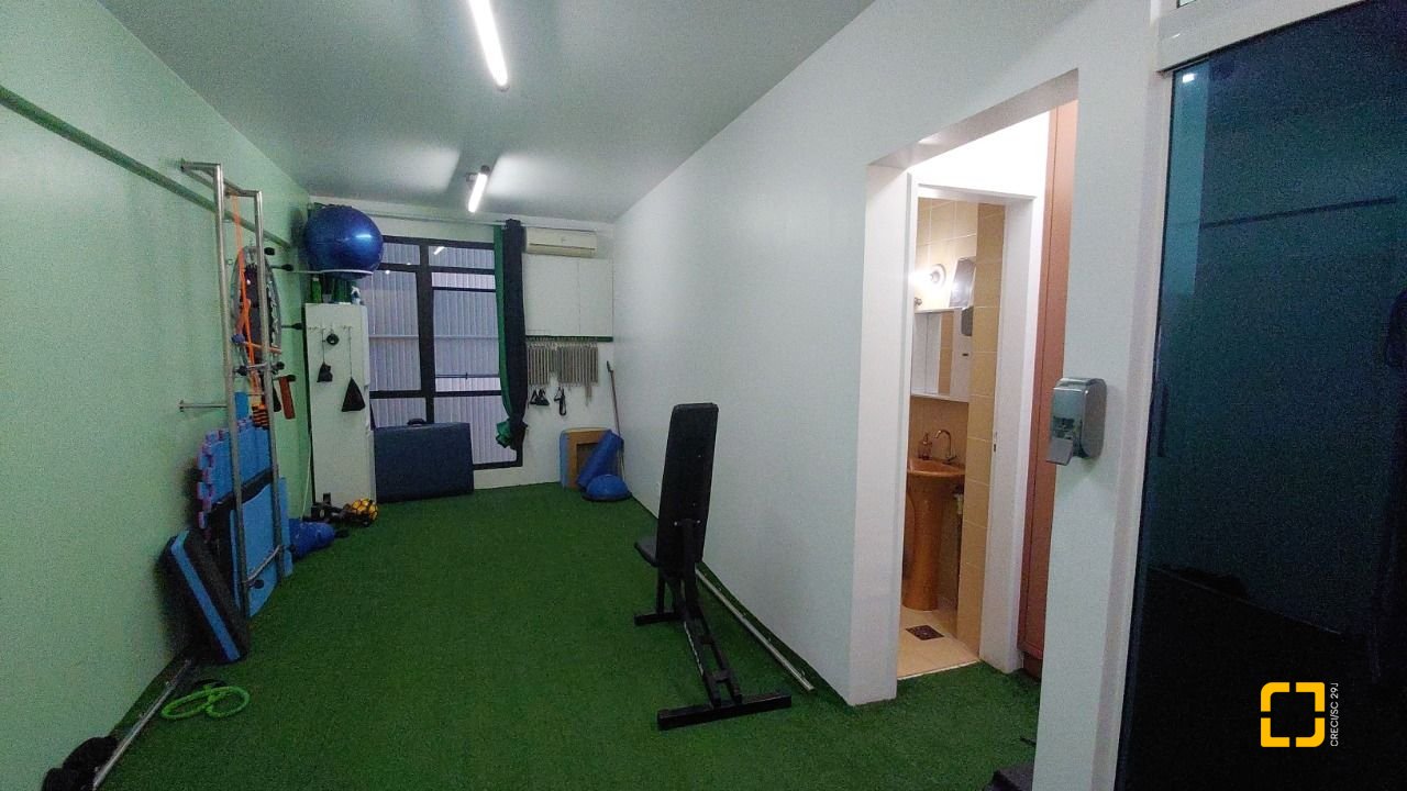Sala com 28m², no bairro Centro em Florianópolis