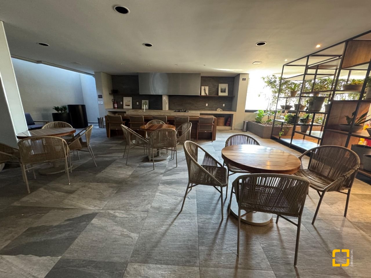 Studio com 63m², 1 quarto, 1 garagem, no bairro Centro em Florianópolis