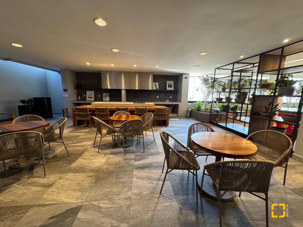 Studio com 63m², 1 quarto, 1 garagem, no bairro Centro em Florianópolis