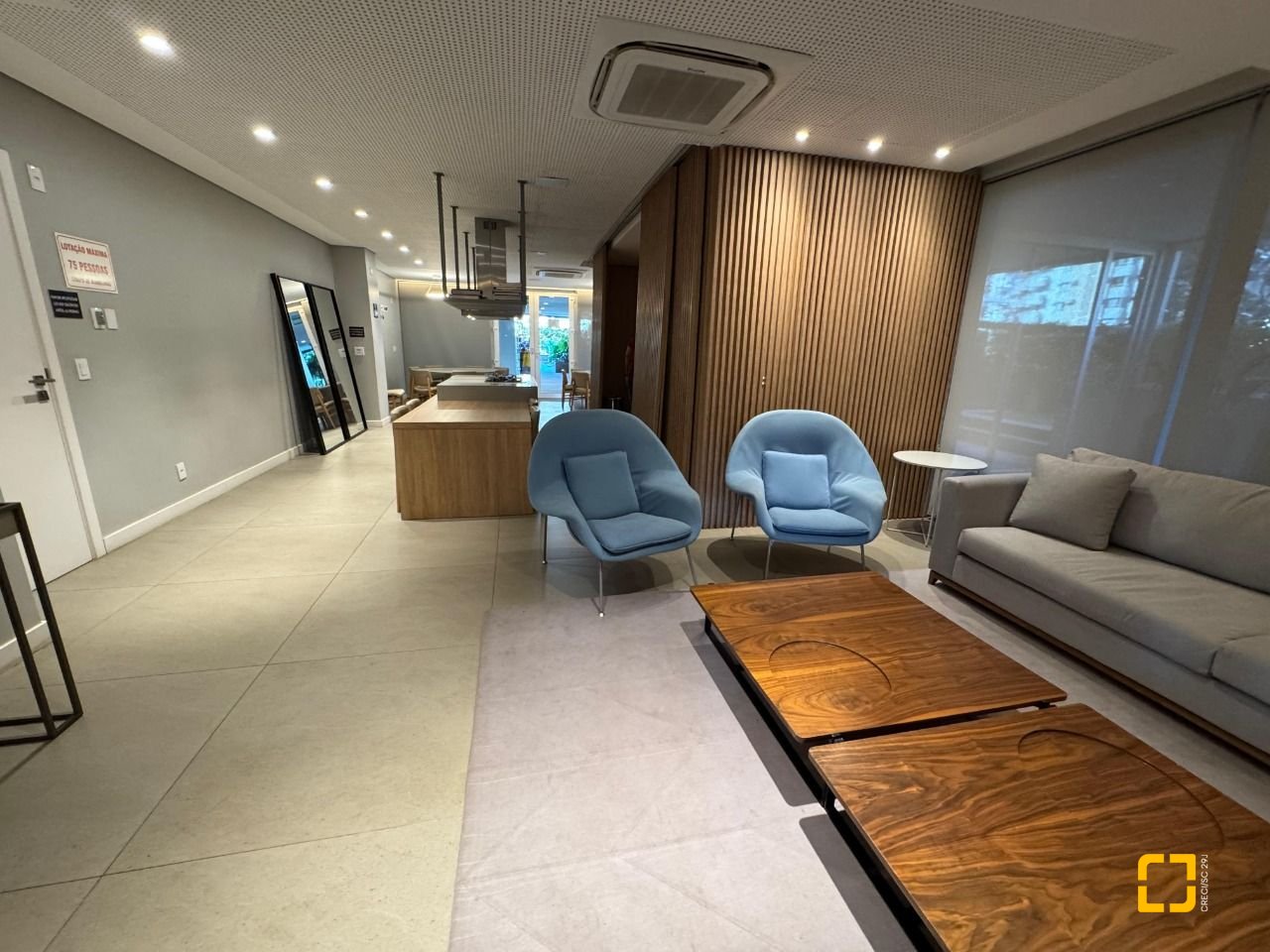 Studio com 63m², 1 quarto, 1 garagem, no bairro Centro em Florianópolis