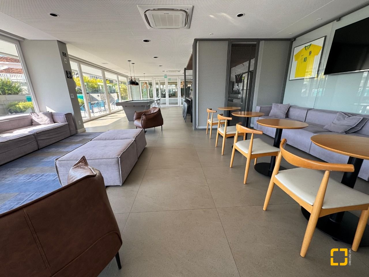 Studio com 63m², 1 quarto, 1 garagem, no bairro Centro em Florianópolis