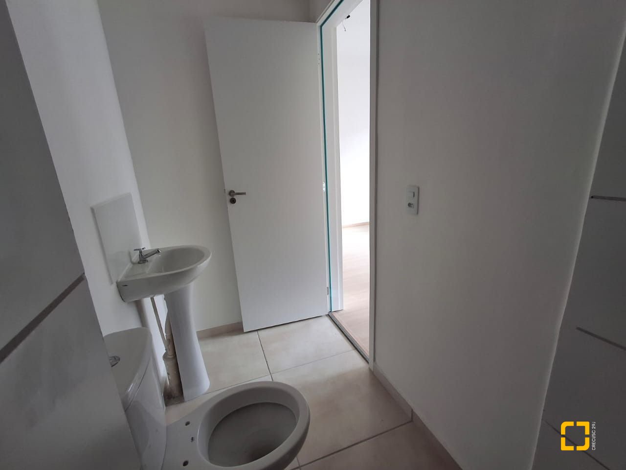 Apartamento com 48m², 2 quartos, 1 garagem, no bairro Bela Vista em Palhoça