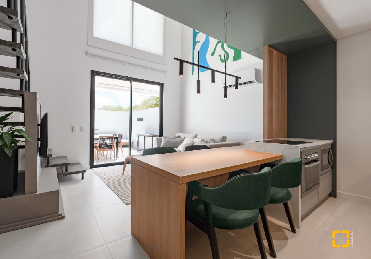 Apartamento com 80m², 1 quarto (sendo 1 suíte), 1 garagem, no bairro Santo Antônio de Lisboa em Florianópolis