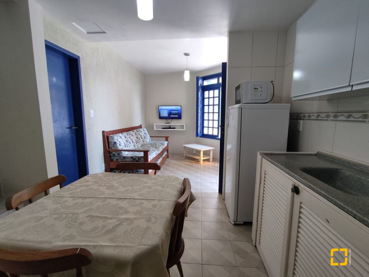 Hotel com 642m², 13 quartos (sendo 13 suítes), 11 garagens, no bairro Ingleses em Florianópolis