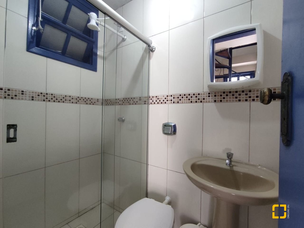 Hotel com 642m², 13 quartos (sendo 13 suítes), 11 garagens, no bairro Ingleses em Florianópolis