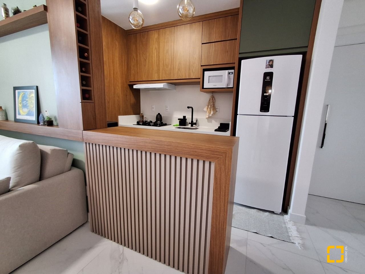 Apartamento com 96m², 5 quartos (sendo 2 suítes), 2 garagens, no bairro Estreito em Florianópolis