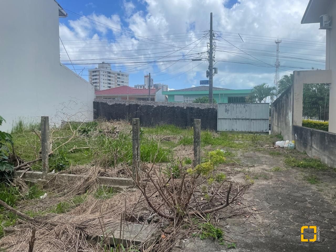 Terreno com 412m², no bairro Capoeiras em Florianópolis