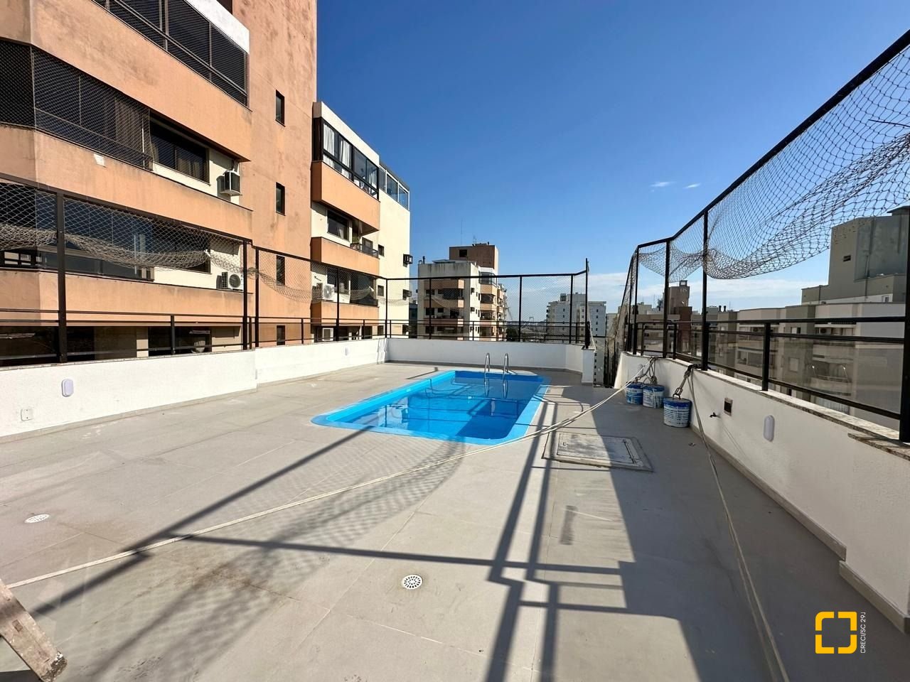 Cobertura com 483m², 4 quartos (sendo 2 suítes), 2 garagens, no bairro Centro em Florianópolis