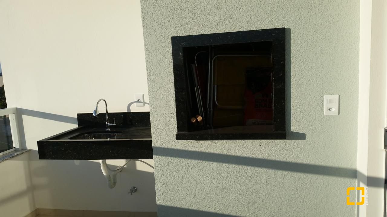 Apartamento com 49m², 1 quarto, 1 garagem, no bairro Ingleses em Florianópolis