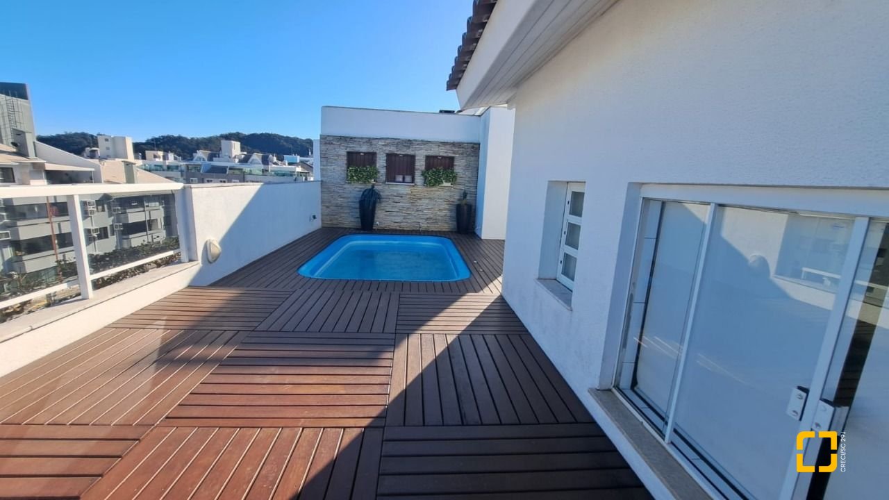 Apartamento com 194m², 4 quartos (sendo 1 suíte), 2 garagens, no bairro Ingleses em Florianópolis
