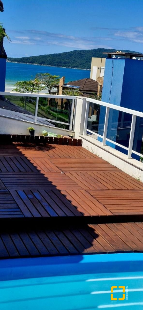 Apartamento com 194m², 4 quartos (sendo 1 suíte), 2 garagens, no bairro Ingleses em Florianópolis