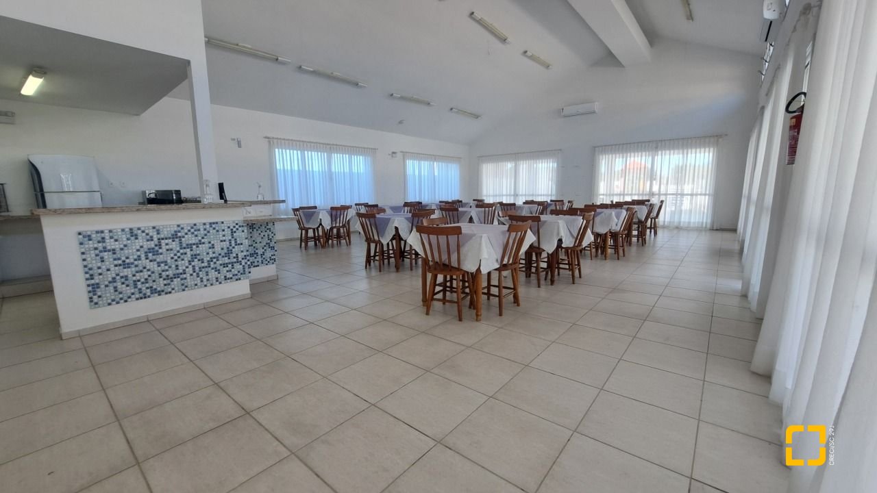 Apartamento com 194m², 4 quartos (sendo 1 suíte), 2 garagens, no bairro Ingleses em Florianópolis