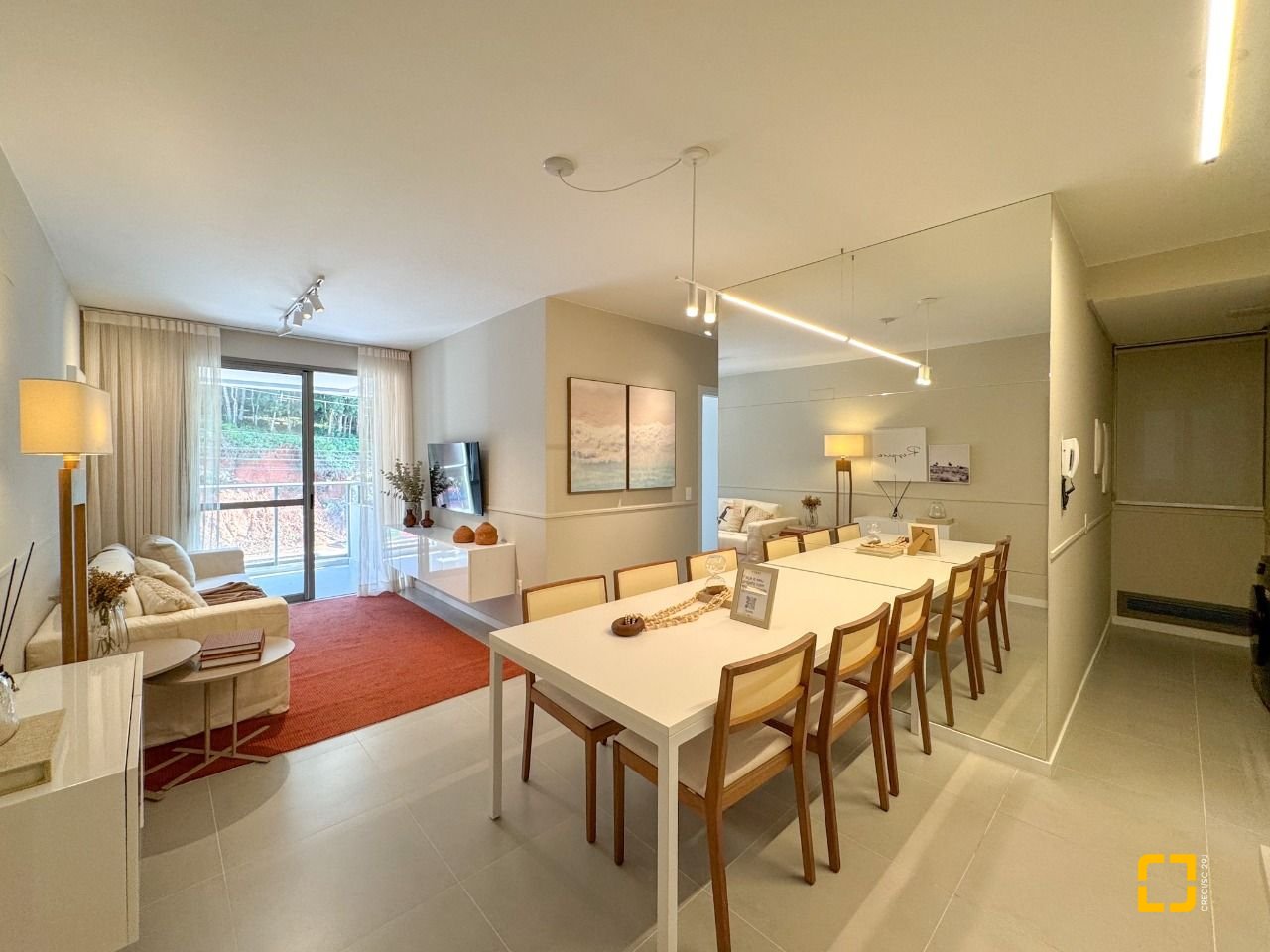 Apartamento com 71m², 3 quartos (sendo 1 suíte), 1 garagem, no bairro Cacupé em Florianópolis