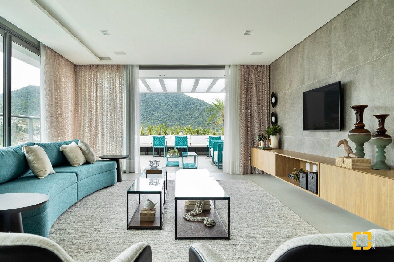 Apartamento com 109m², 5 quartos (sendo 2 suítes), 2 garagens, no bairro Cacupé em Florianópolis