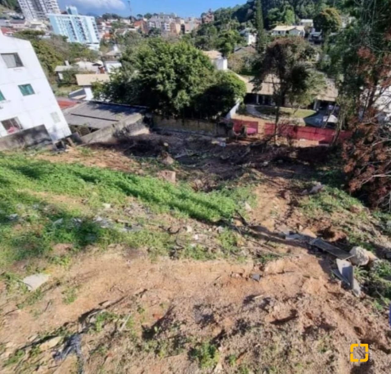Terreno com 456m², no bairro Carvoeira em Florianópolis