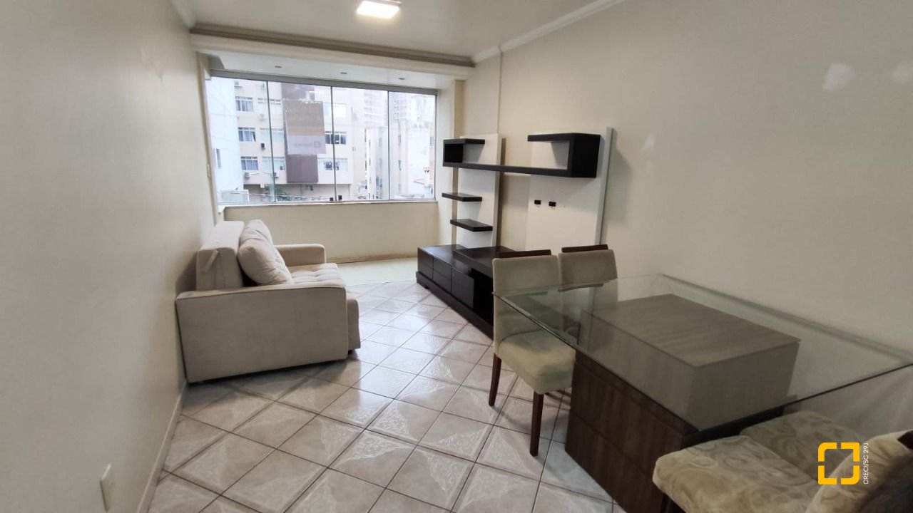 Apartamento com 63m², 2 quartos, 1 garagem, no bairro Kobrasol em São José