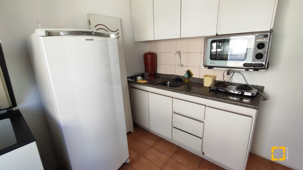 Apartamento com 63m², 2 quartos, 1 garagem, no bairro Kobrasol em São José