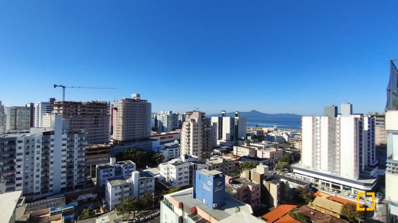 Apartamento com 63m², 2 quartos, 1 garagem, no bairro Kobrasol em São José
