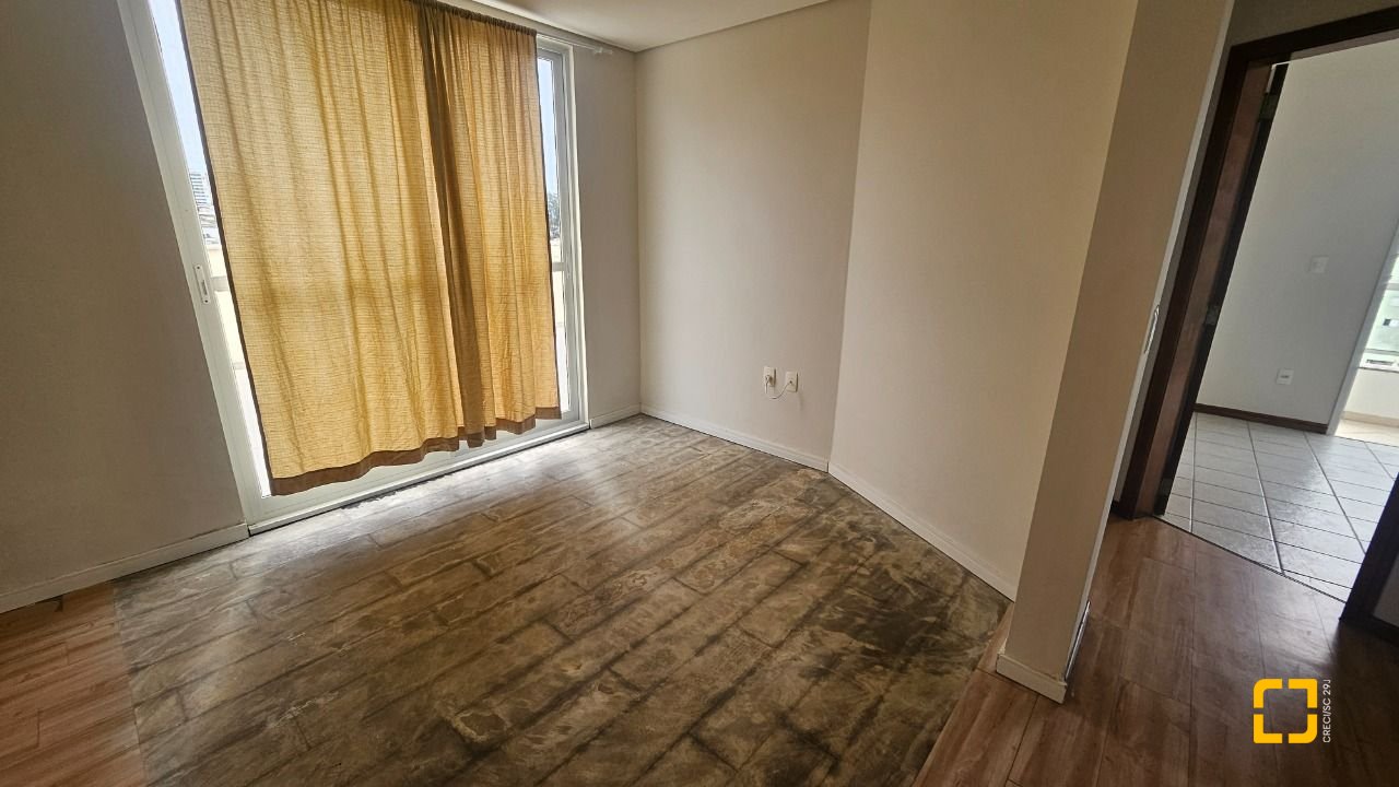Apartamento com 225m², 2 quartos, 1 garagem, no bairro Estreito em Florianópolis