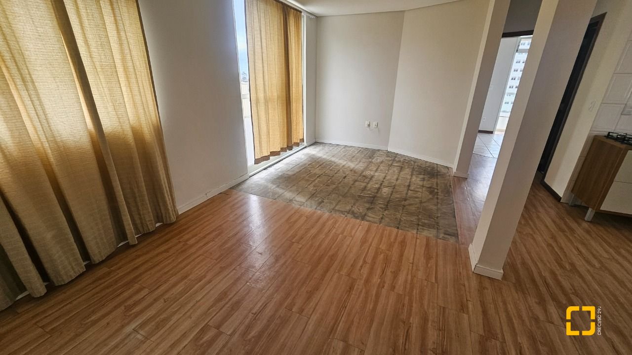 Apartamento com 225m², 2 quartos, 1 garagem, no bairro Estreito em Florianópolis