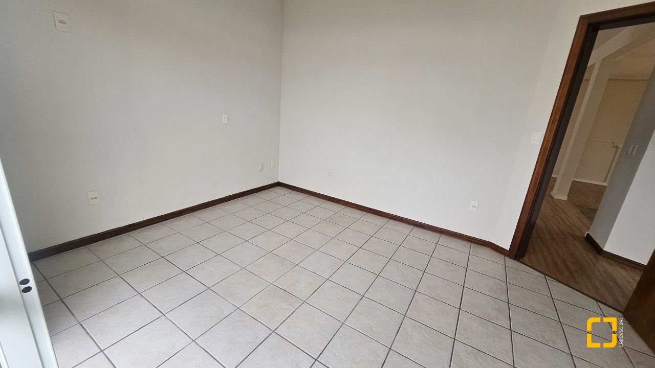 Apartamento com 225m², 2 quartos, 1 garagem, no bairro Estreito em Florianópolis