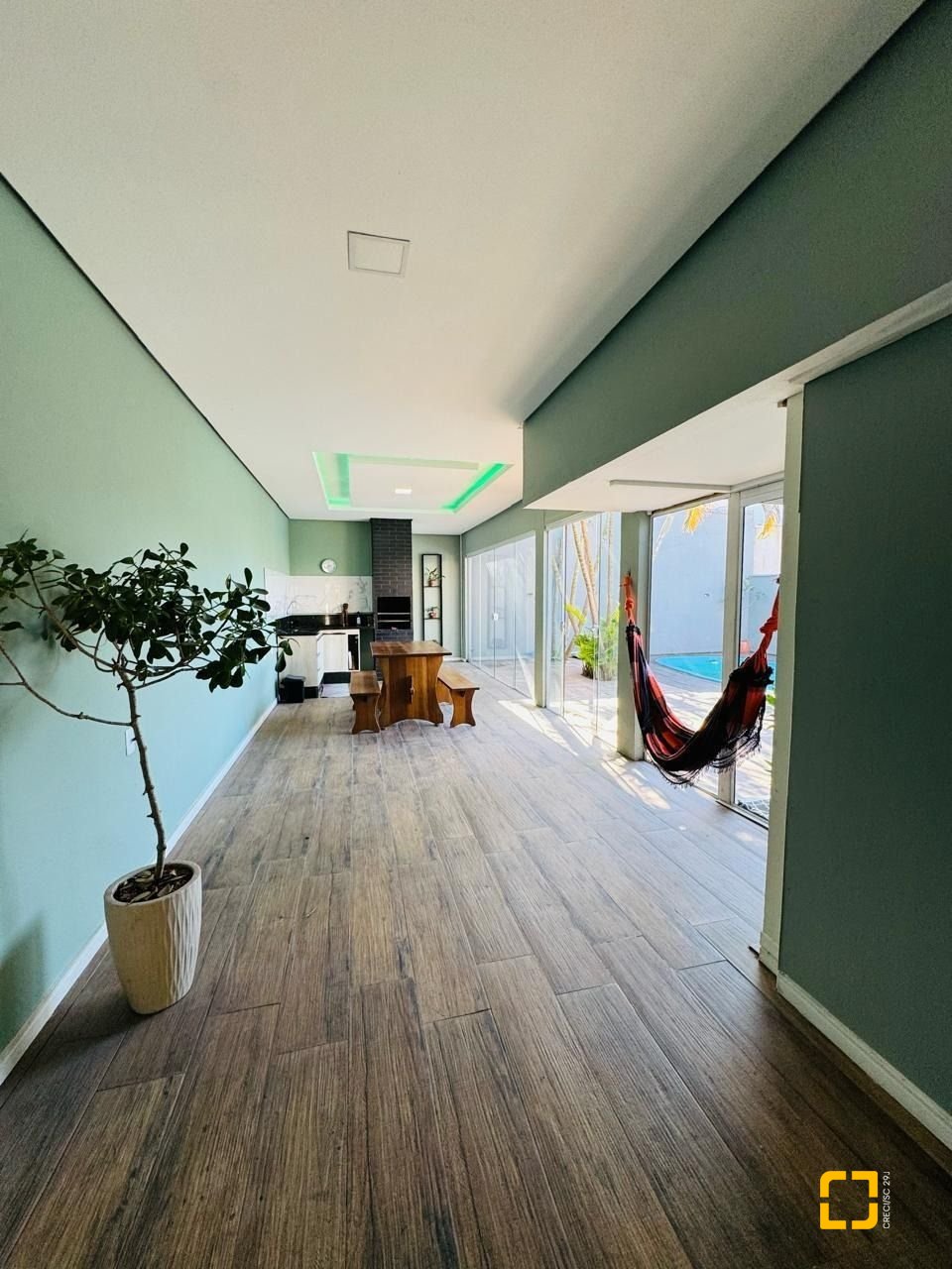 Casa com 130m², 4 quartos (sendo 1 suíte), 1 garagem, no bairro Ingleses em Florianópolis
