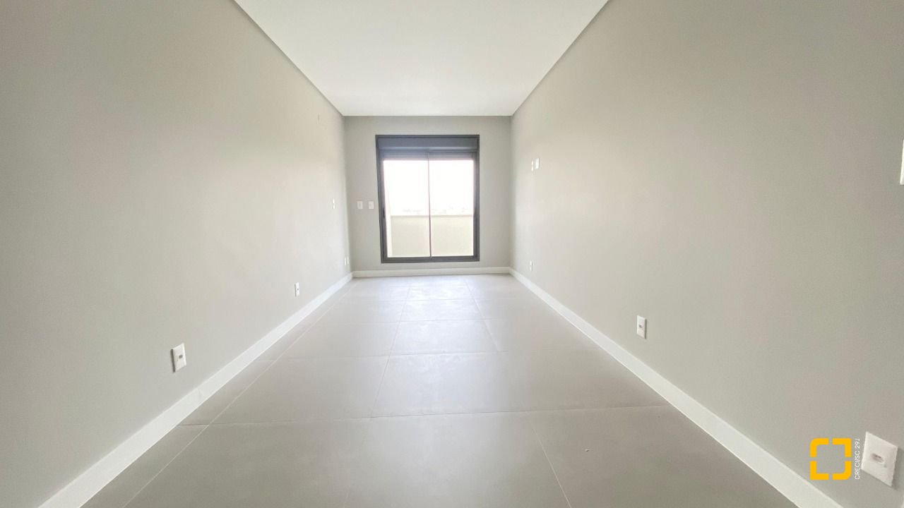 Apartamento com 90m², 3 quartos (sendo 1 suíte), 1 garagem, no bairro Ingleses em Florianópolis