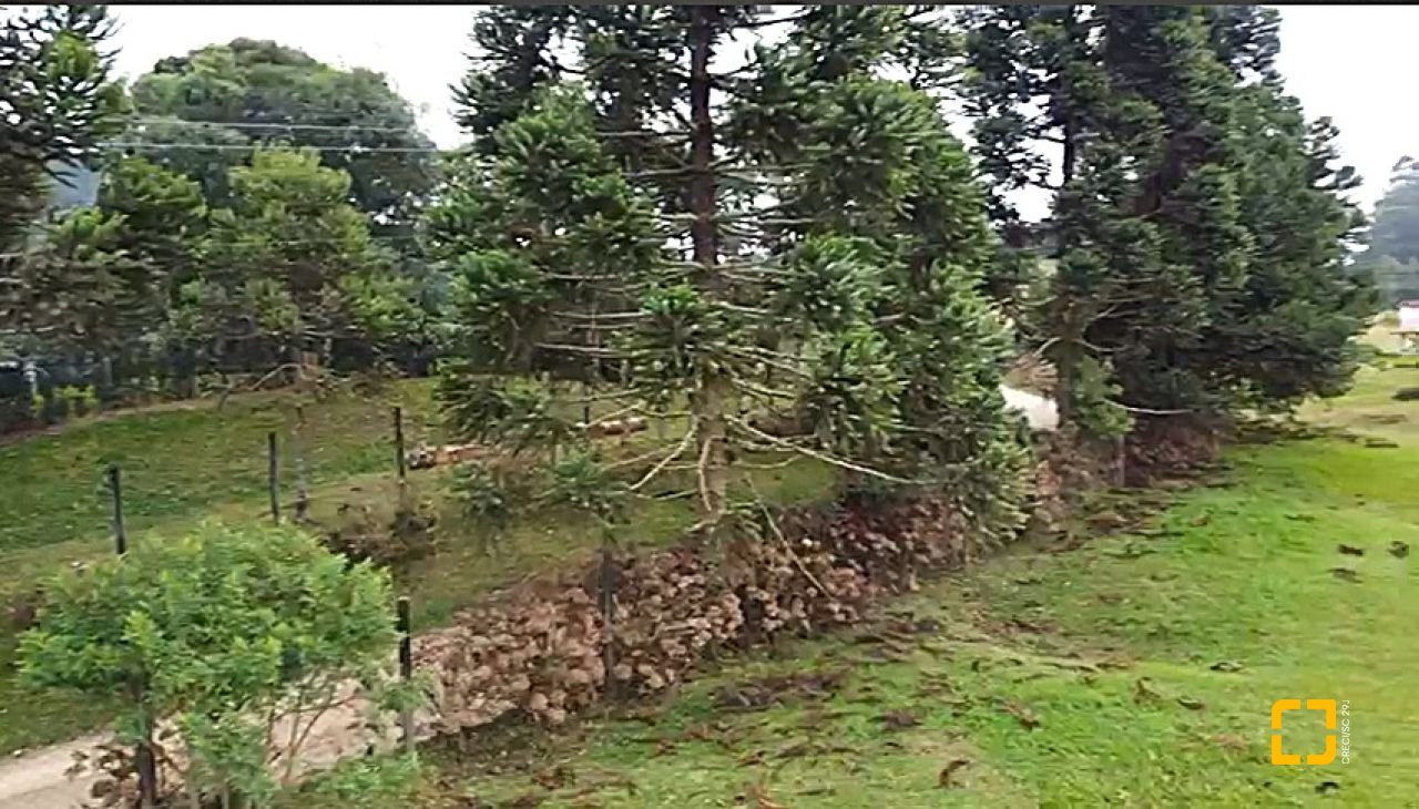 Terreno com 1000m², no bairro Rancho Queimado em Rancho Queimado