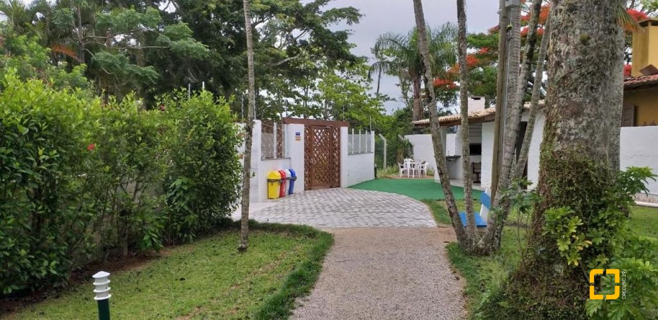 Casa de Condomínio com 44m², 1 quarto (sendo 1 suíte), no bairro Cachoeira do Bom Jesus em Florianópolis