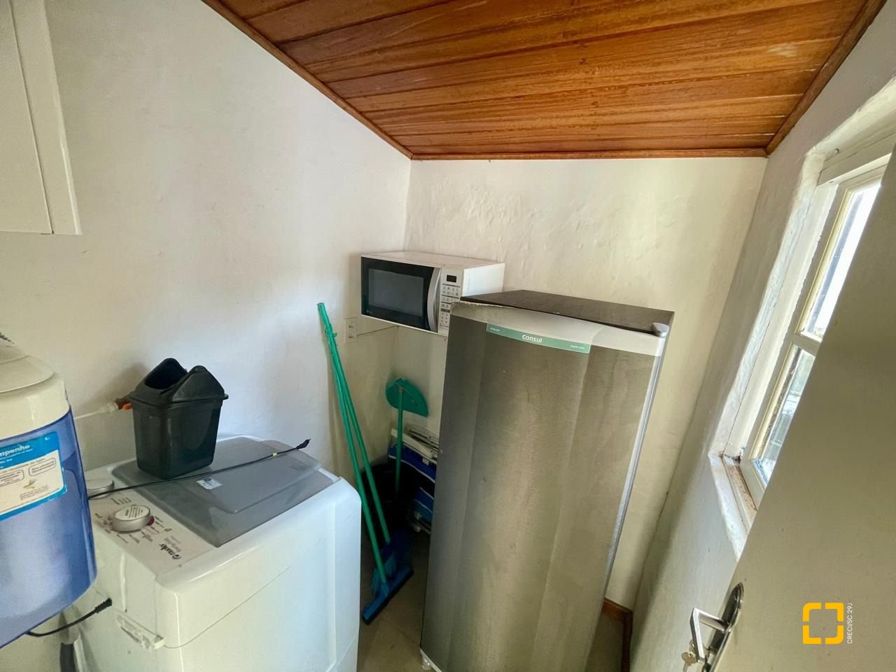 Casa de Condomínio com 63m², 2 quartos (sendo 1 suíte), 1 garagem, no bairro Cachoeira do Bom Jesus em Florianópolis