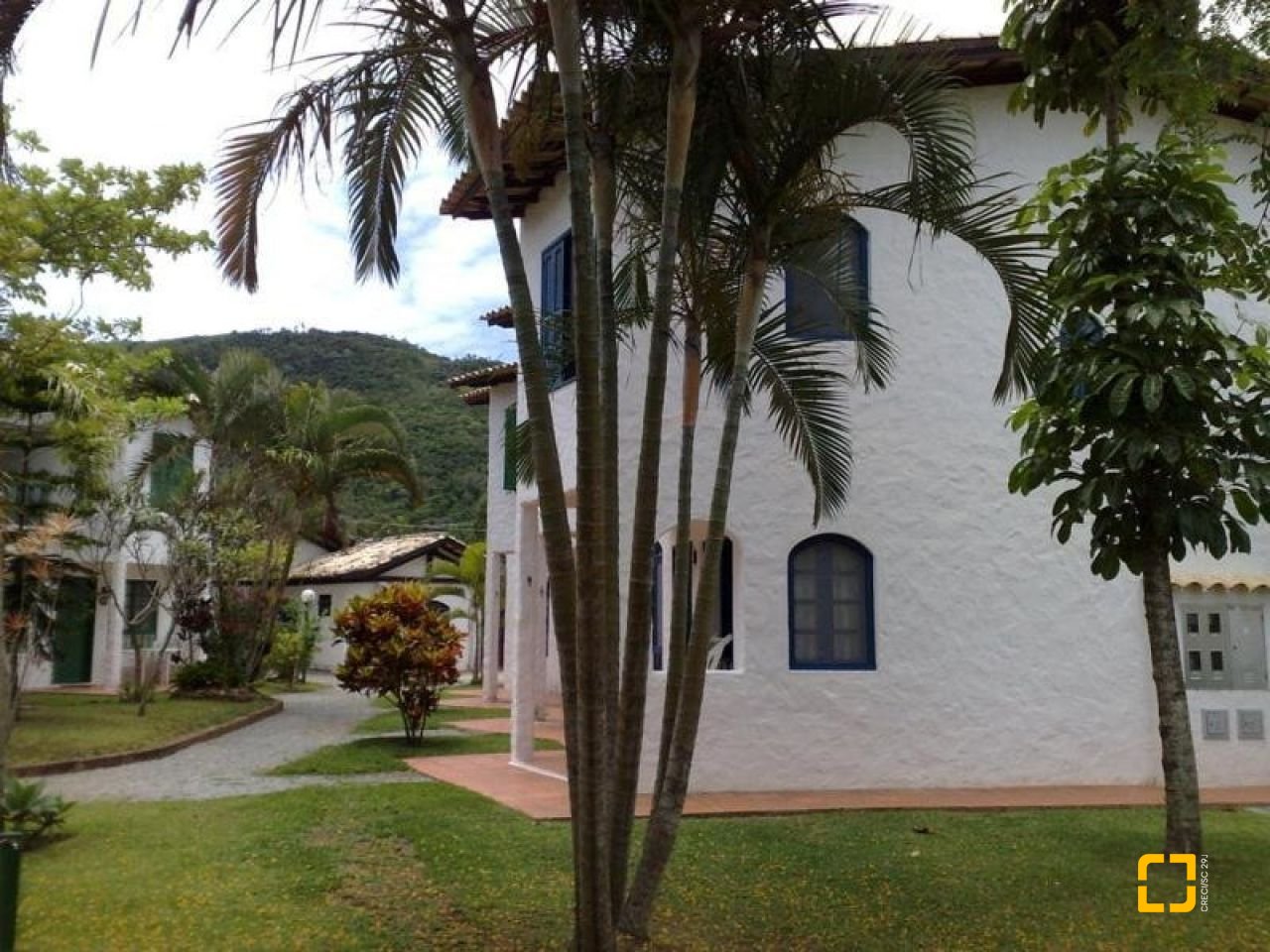 Casa de Condomínio com 63m², 2 quartos (sendo 1 suíte), 1 garagem, no bairro Cachoeira do Bom Jesus em Florianópolis