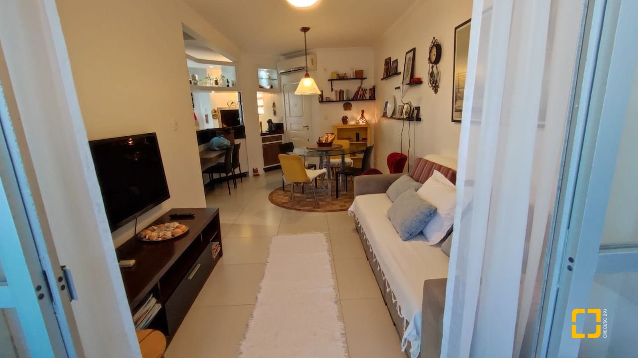 Apartamento com 76m², 3 quartos (sendo 1 suíte), 2 garagens, no bairro Praia Brava em Florianópolis