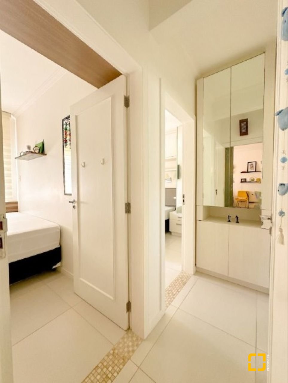 Apartamento com 76m², 3 quartos (sendo 1 suíte), 2 garagens, no bairro Praia Brava em Florianópolis