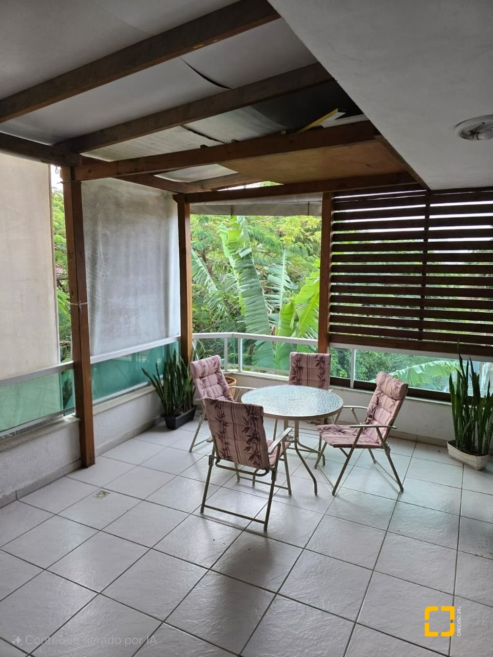 Apartamento com 63m², 4 quartos (sendo 1 suíte), 1 garagem, no bairro Ingleses em Florianópolis