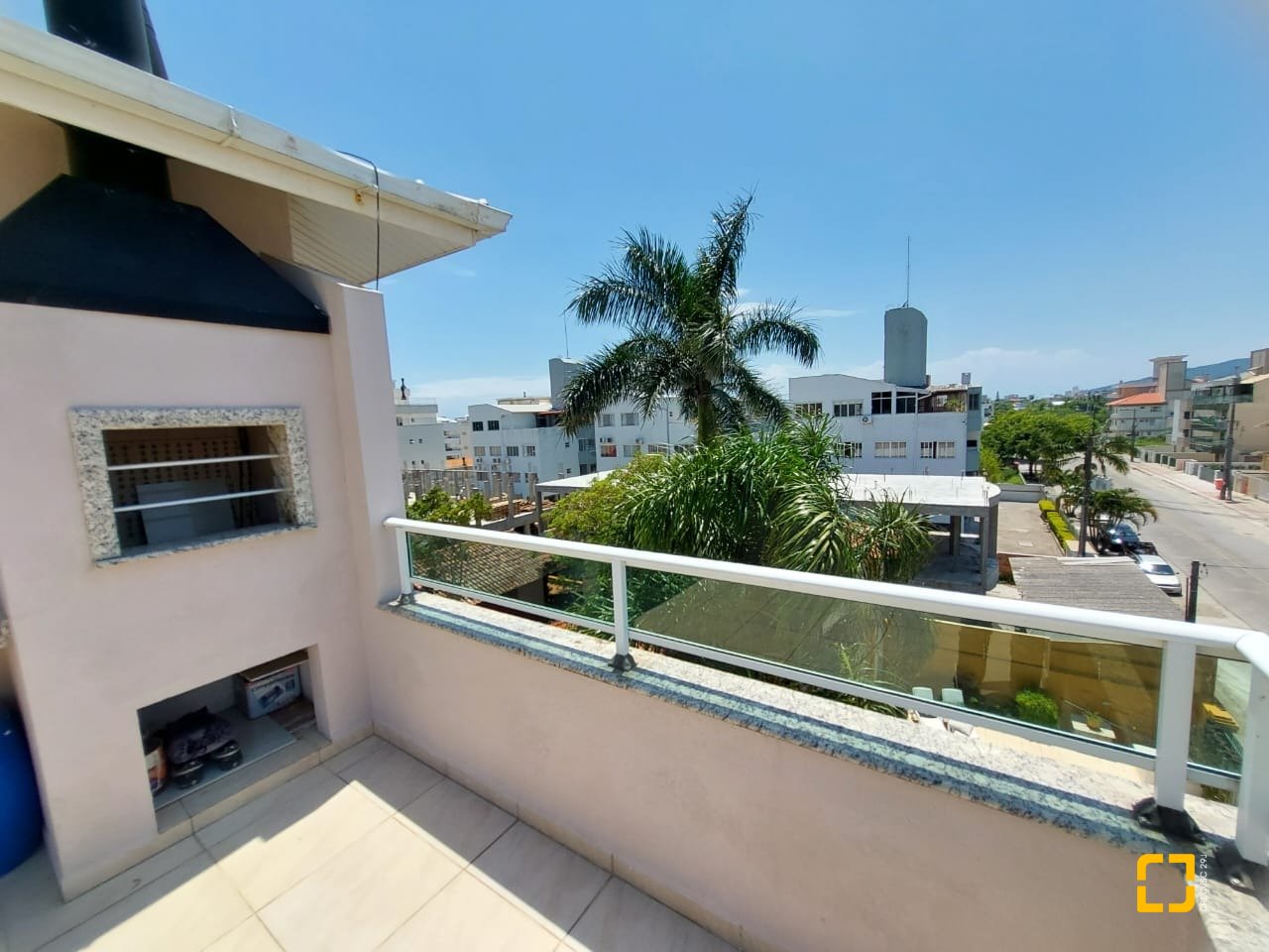 Cobertura com 125m², 5 quartos (sendo 2 suítes), 1 garagem, no bairro Ingleses em Florianópolis