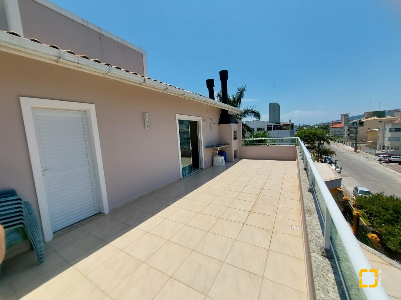 Cobertura com 125m², 5 quartos (sendo 2 suítes), 1 garagem, no bairro Ingleses em Florianópolis