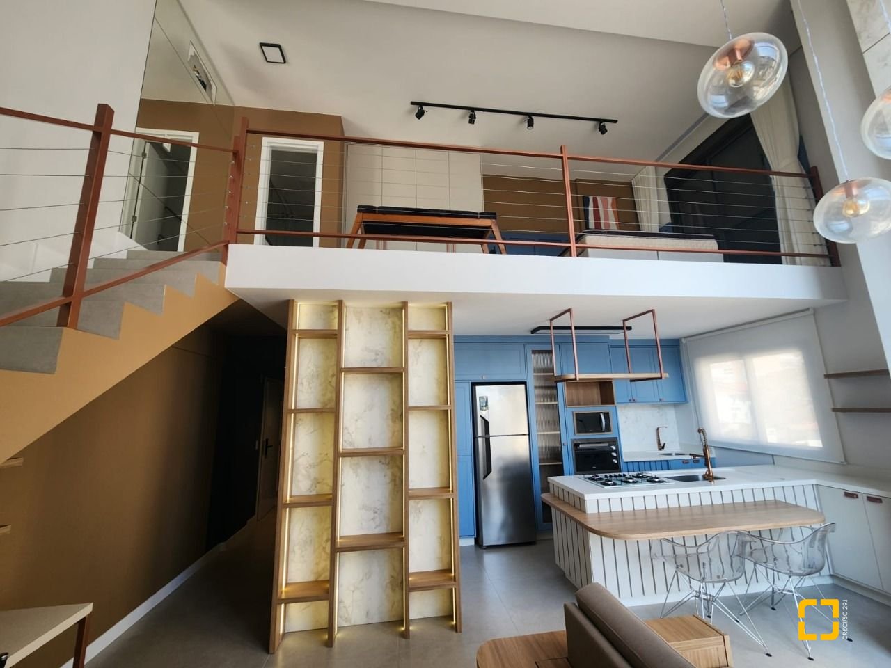Apartamento com 60m², 2 quartos (sendo 1 suíte), 1 garagem, no bairro Carvoeira em Florianópolis