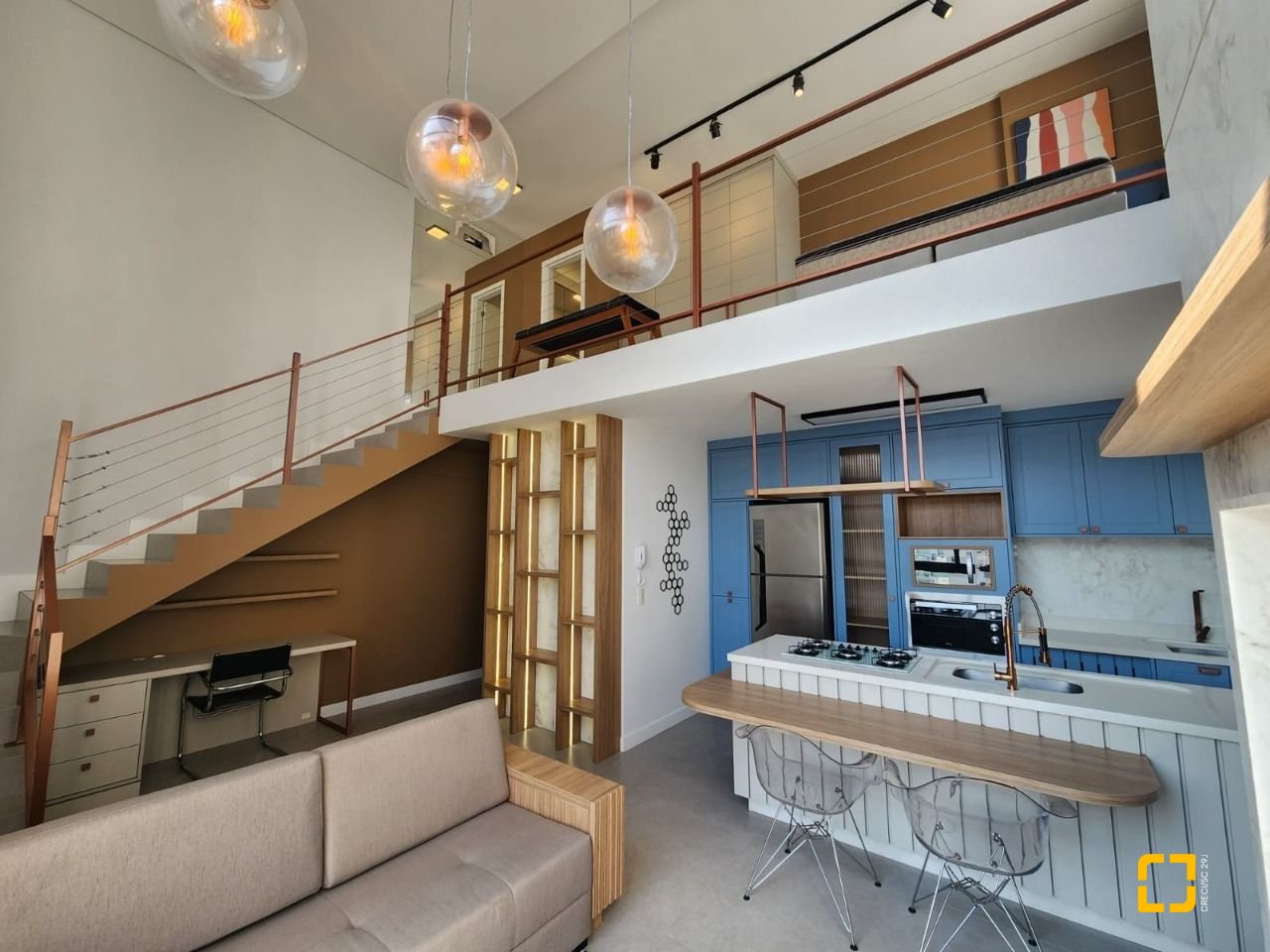 Apartamento com 60m², 2 quartos (sendo 1 suíte), 1 garagem, no bairro Carvoeira em Florianópolis
