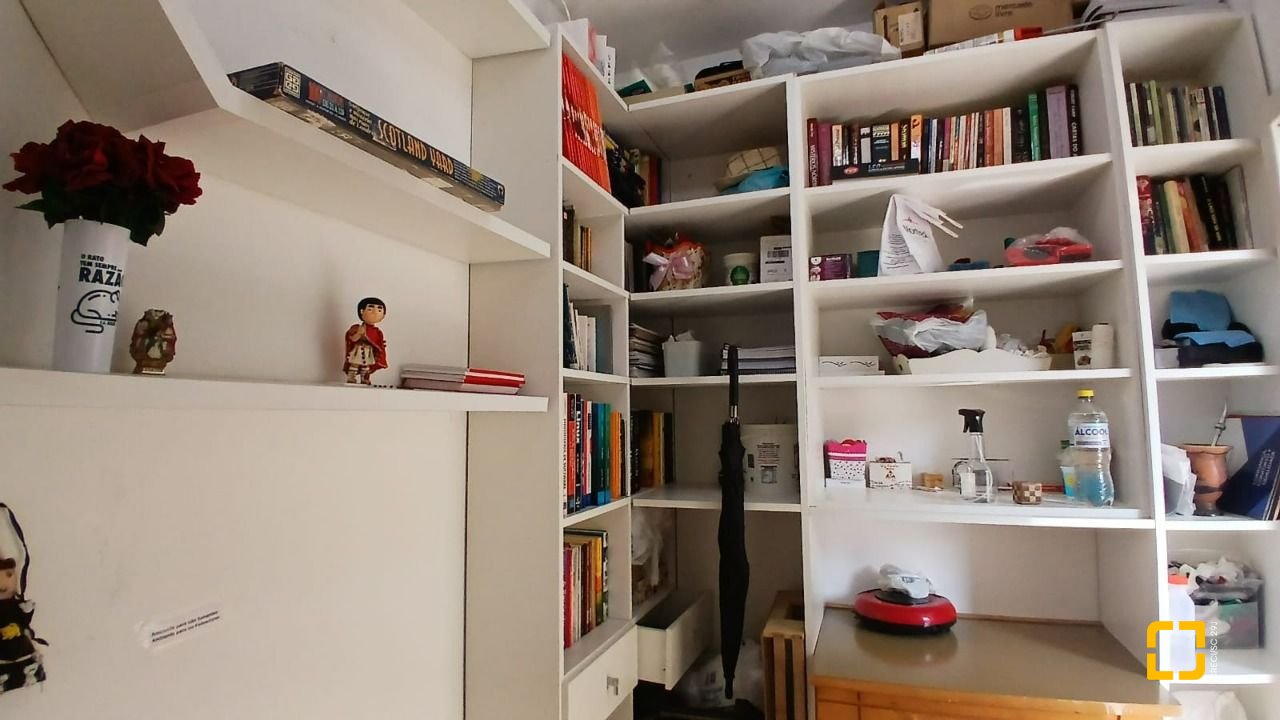Apartamento com 131m², 5 quartos (sendo 2 suítes), 1 garagem, no bairro Balneário em Florianópolis