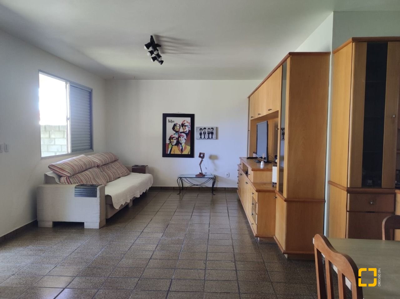Casa com 110m², 3 quartos, 2 garagens, no bairro Enseada de Brito em Palhoça